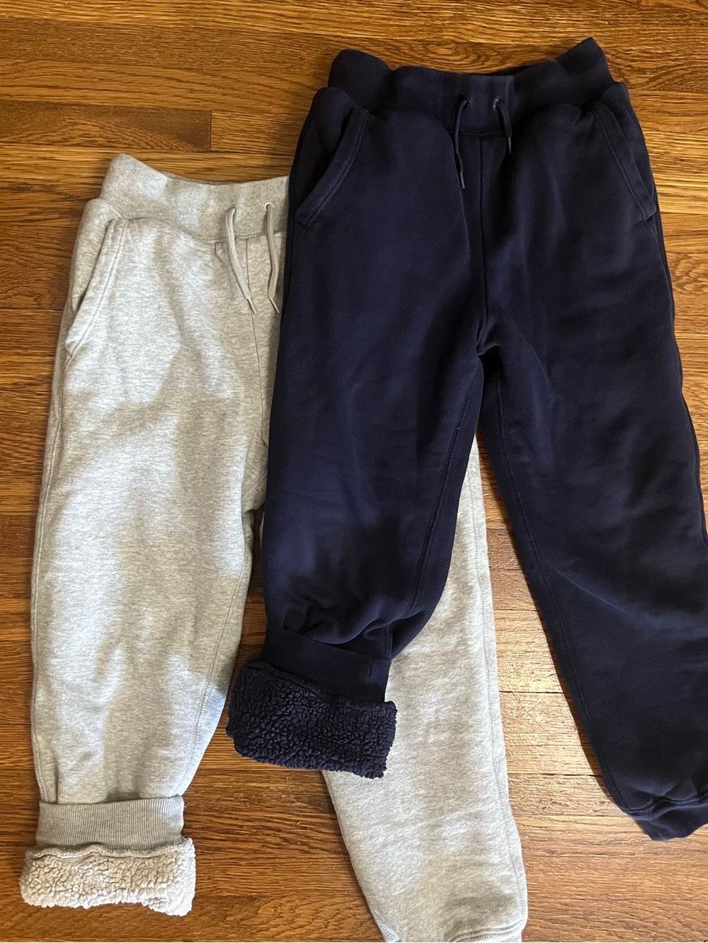Gap kids M 8 fleece Sherpa lined sweatpants joggers lot of 2 pairs gray navy